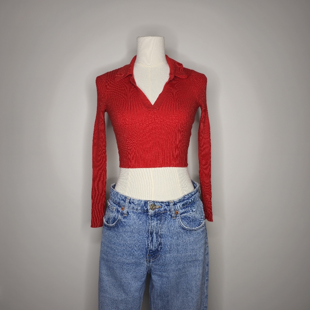 H&M Divided Ribbed Knit Long Sleeve Crop Top